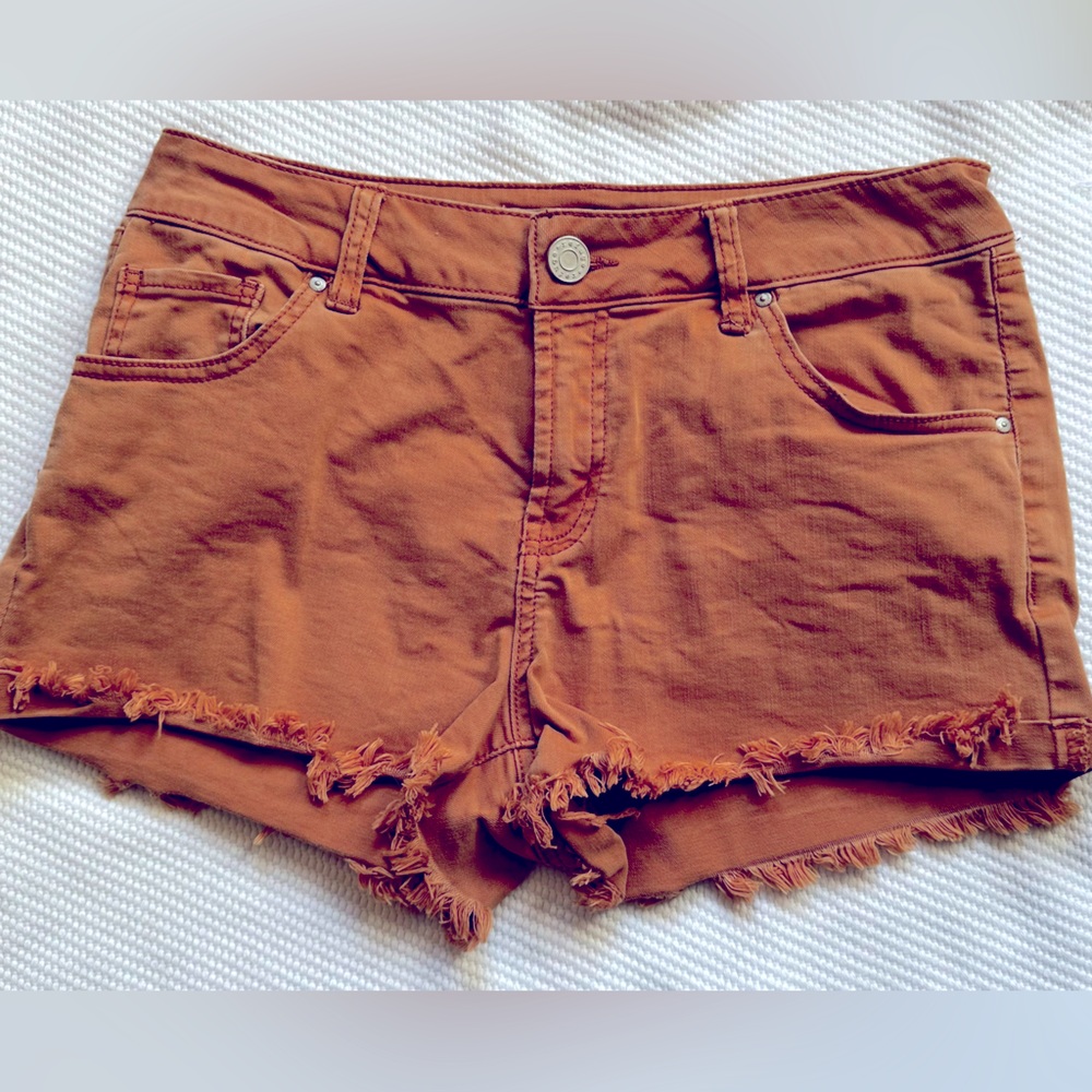 Refuge, burnt orange denim shorts, size 4